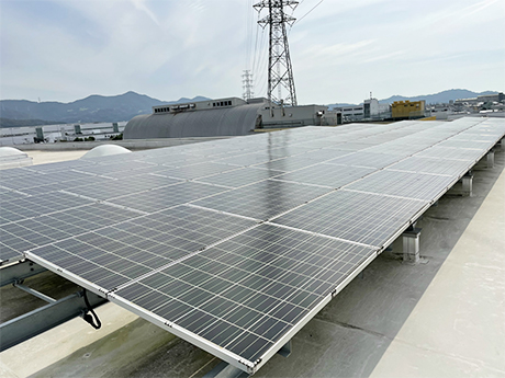 トープラ秦野工場（20kW）2012年度稼働開始